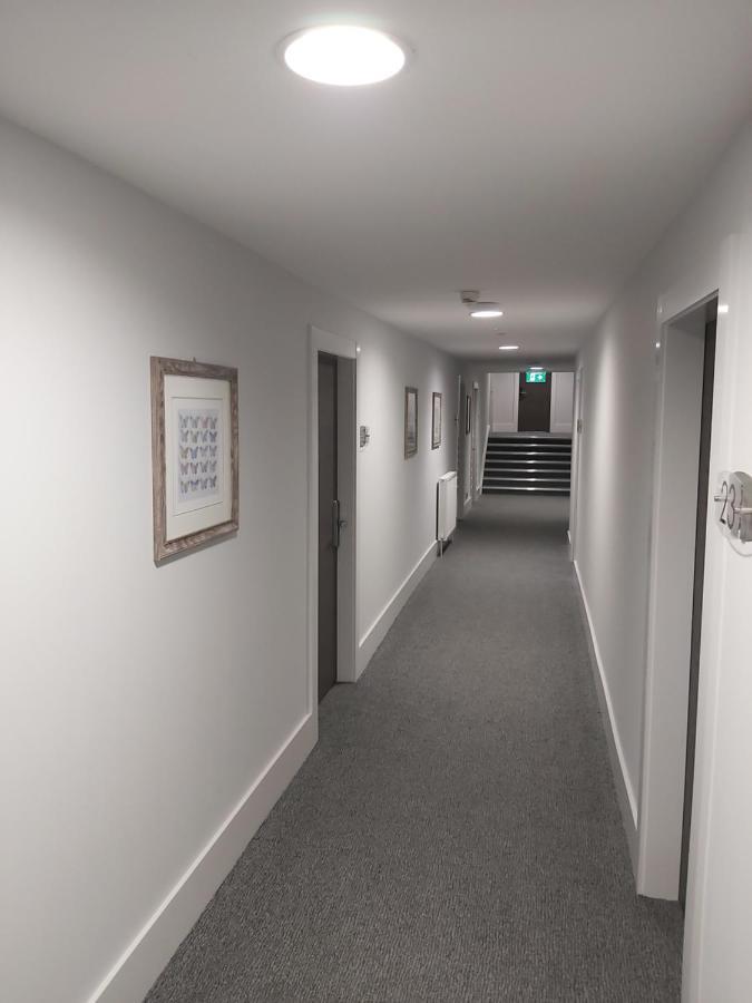 Dean Park Hotel Kirkcaldy Bagian luar foto
