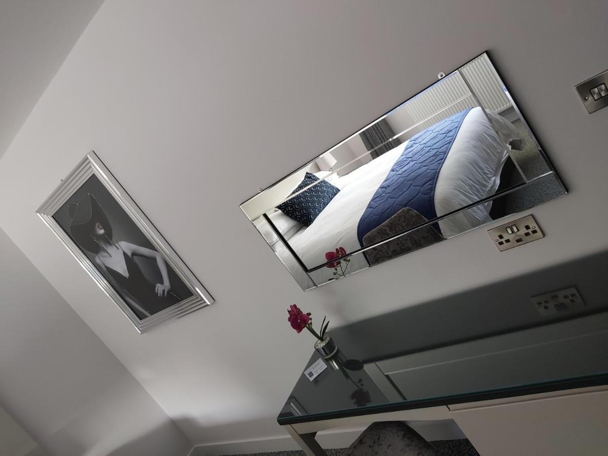 Dean Park Hotel Kirkcaldy Bagian luar foto