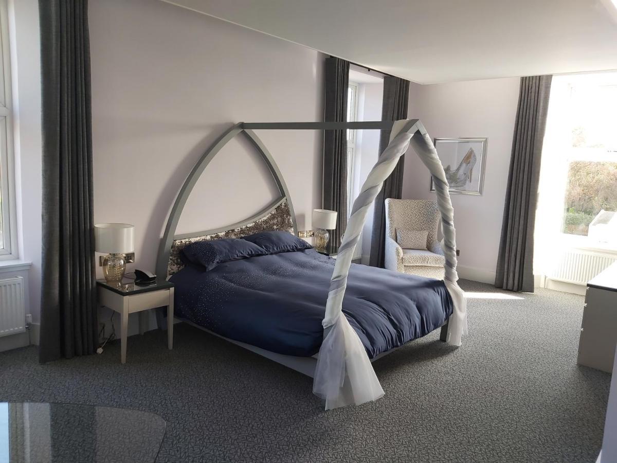 Dean Park Hotel Kirkcaldy Bagian luar foto