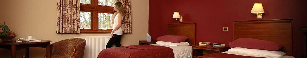 Dean Park Hotel Kirkcaldy Bagian luar foto
